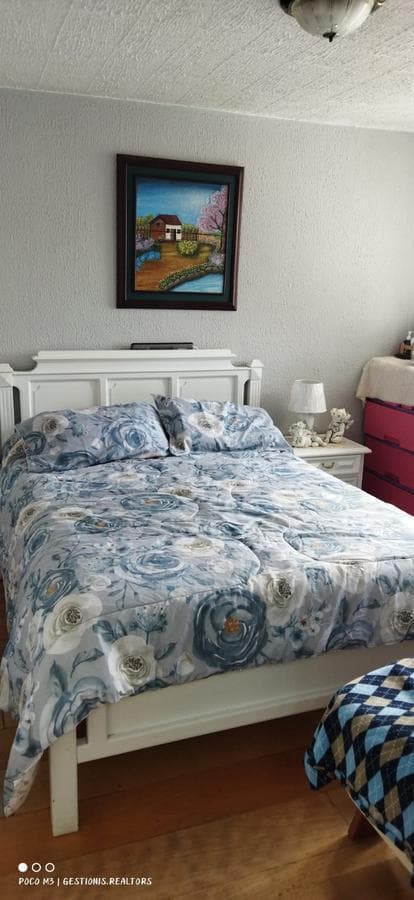 En Venta Linda Casa y Departamento, Entrada a Carapungo — imagen 4