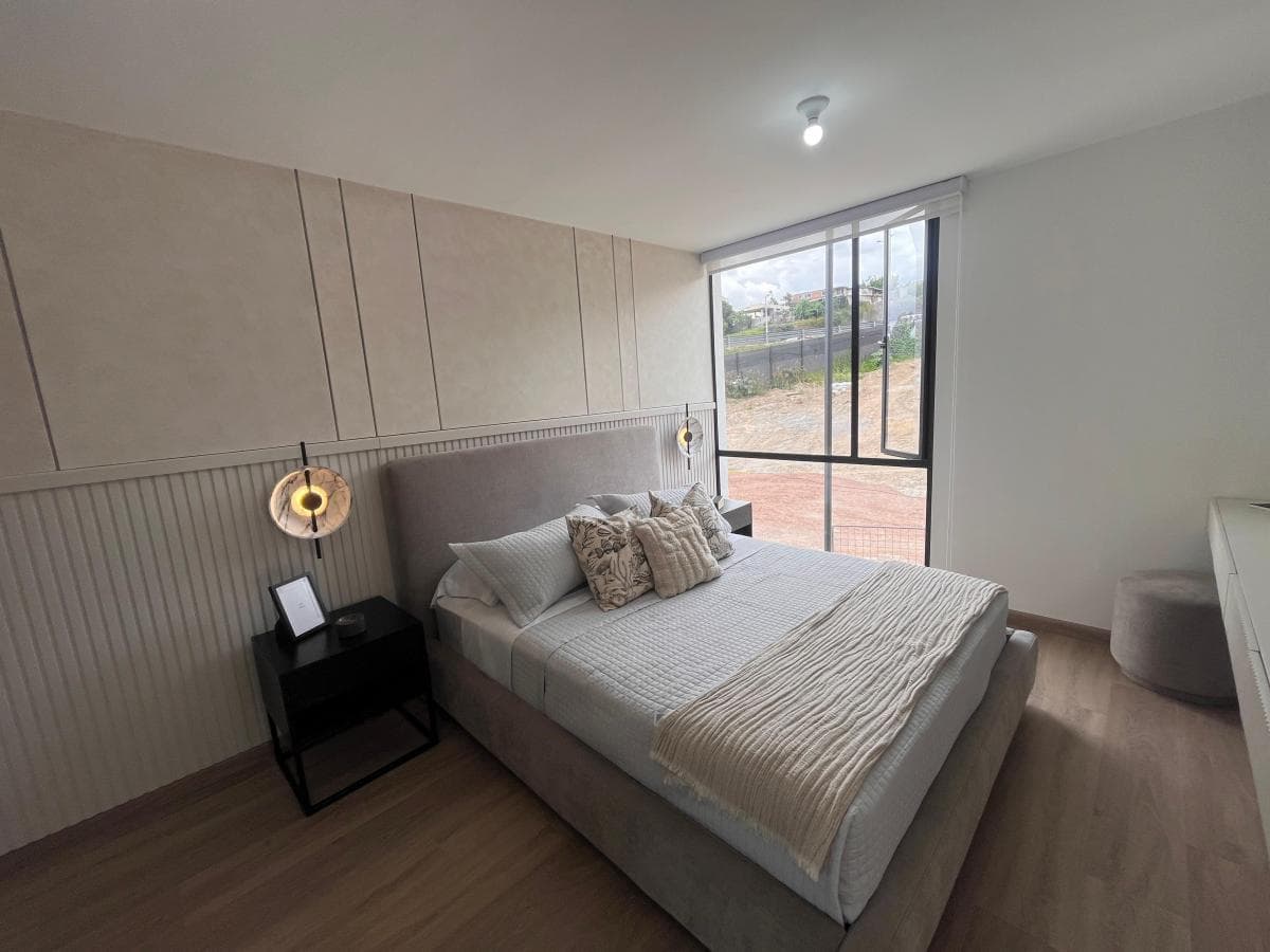 Casa por Estrenar con Dormitorio en Pb de Venta en Tumbaco Ruta Viva — imagen 6