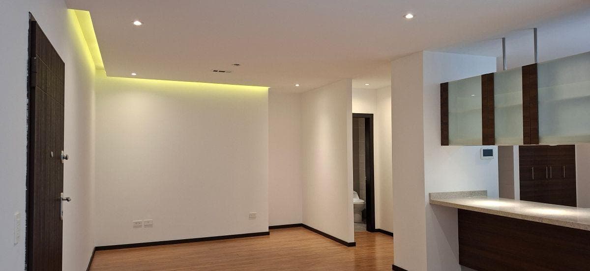 Vendo Amplio Departamento — imagen 1