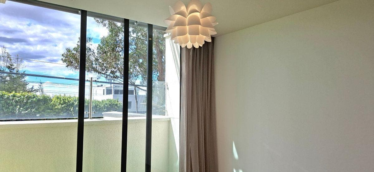 Vendo Amplio Departamento — imagen 5