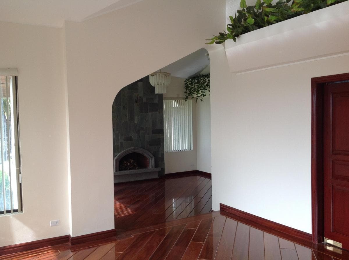 Venta Casa 4 Dorm. y Departamento de 3 Dorm. Urbanización El Condado - Quito — imagen 7