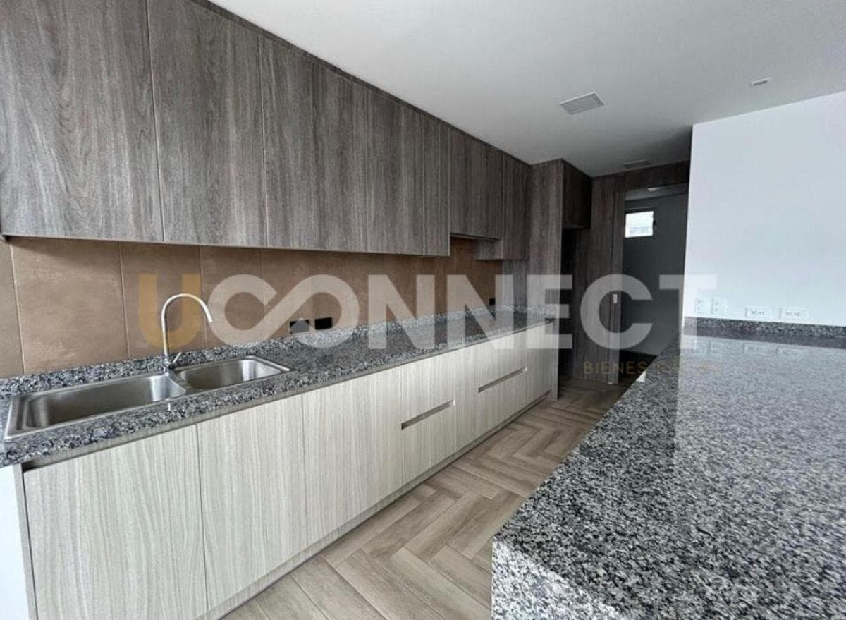 Ultima Casa a Estrenar en Venta 3 Dorm. 192 m² Nayón — imagen 9