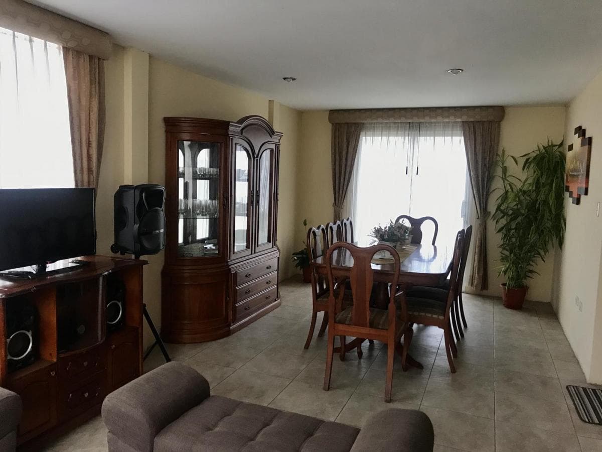 Vendo Casa de Dos Pisos a Excelente Precio en Urb. San Gregorio (Pusiquí) — imagen 8
