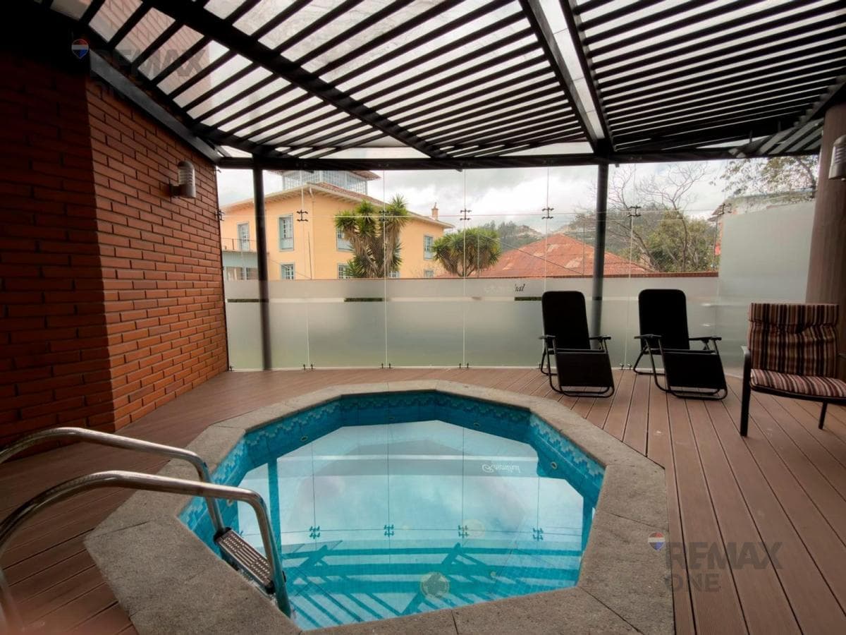 Suite en Venta - Edificio Rosenthal, Azuay — imagen 4