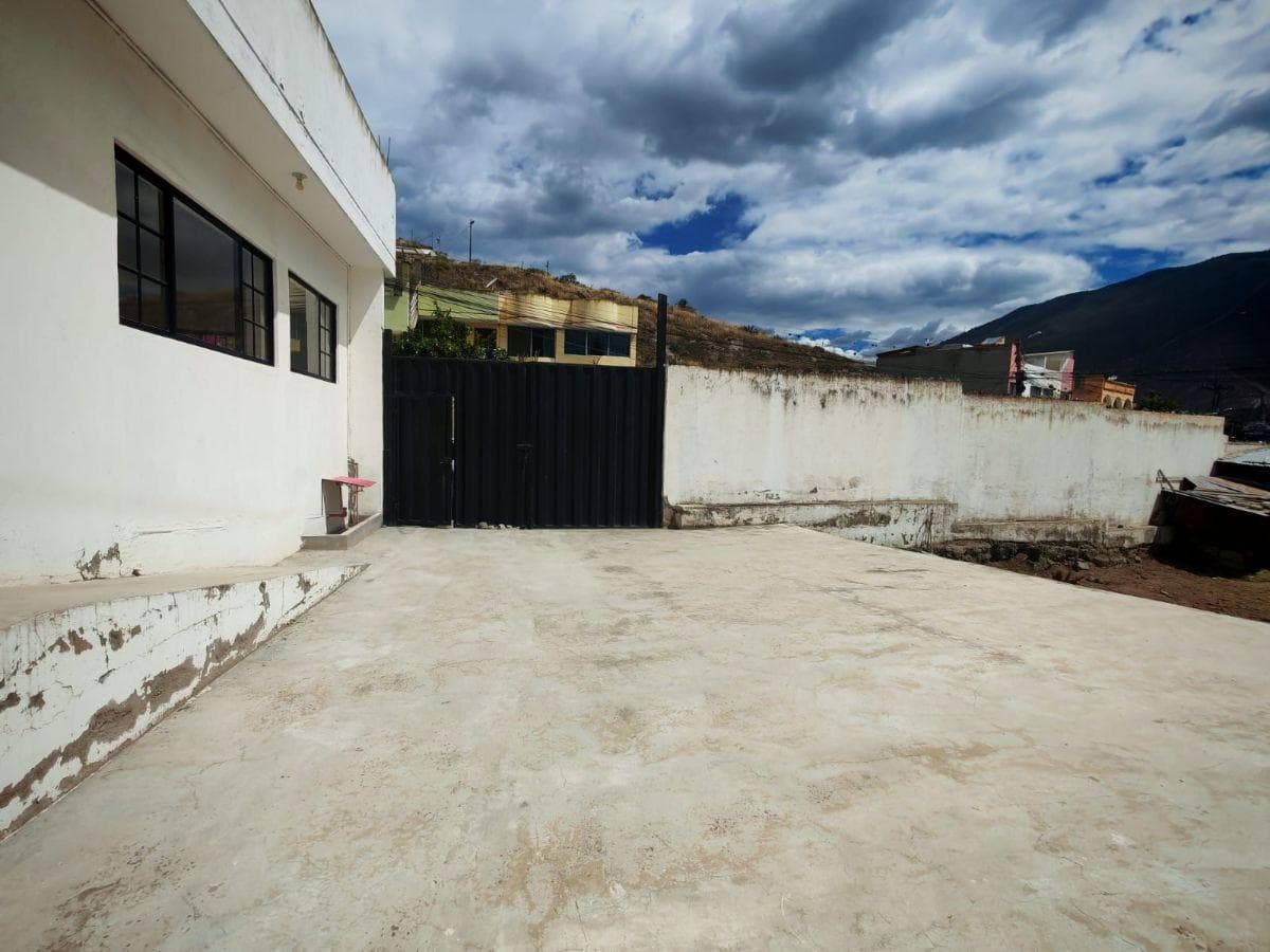 Terreno Esquinero en Venta Sector Pomasqui — imagen 7