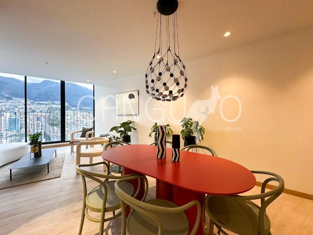 Elegante Departamento en Venta en La Carolina — imagen 2
