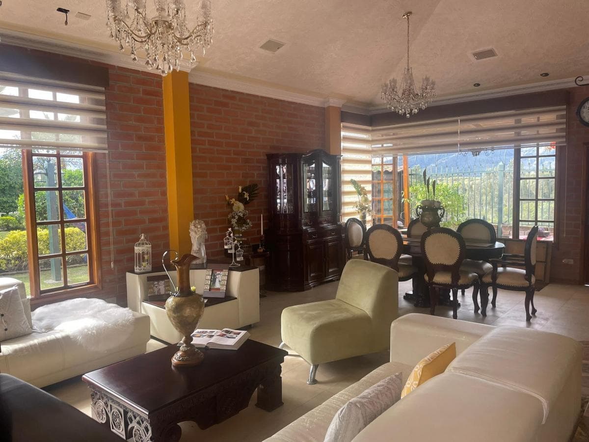 Venta Casa Rentera Una Sola Planta 3 Dorm., con Suite y Cabaña Valle de Los Chillos - Quito — imagen 10