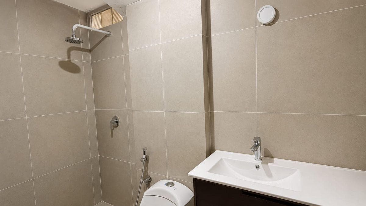 Departamento en Planta Baja con Amplio Patio Privado en Santa Leonor – Guayaquil, Guayas — imagen 4