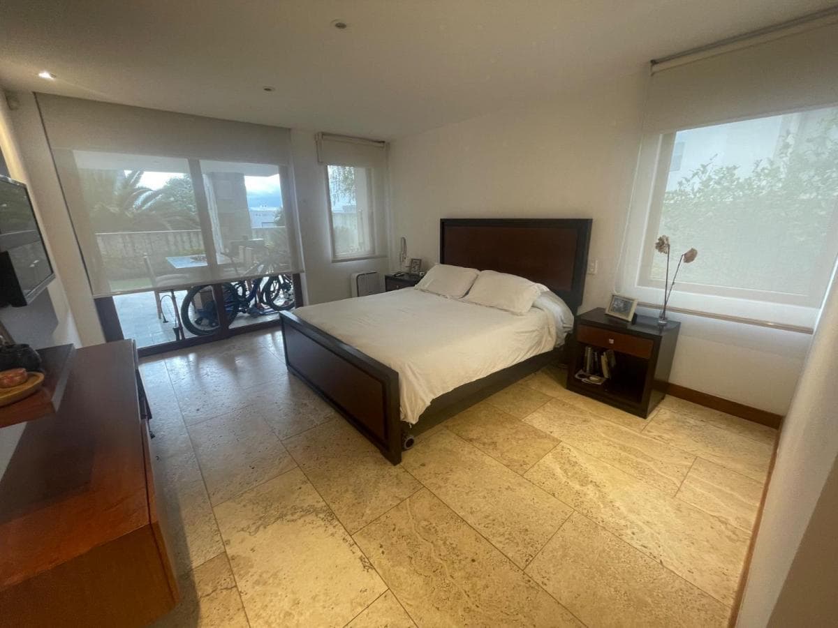 Departamento en Cumbayá — imagen 2