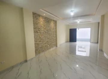 Moderna de Estreno Casa de 3 Dorm. con Amplip Patio, Guayas — imagen 2