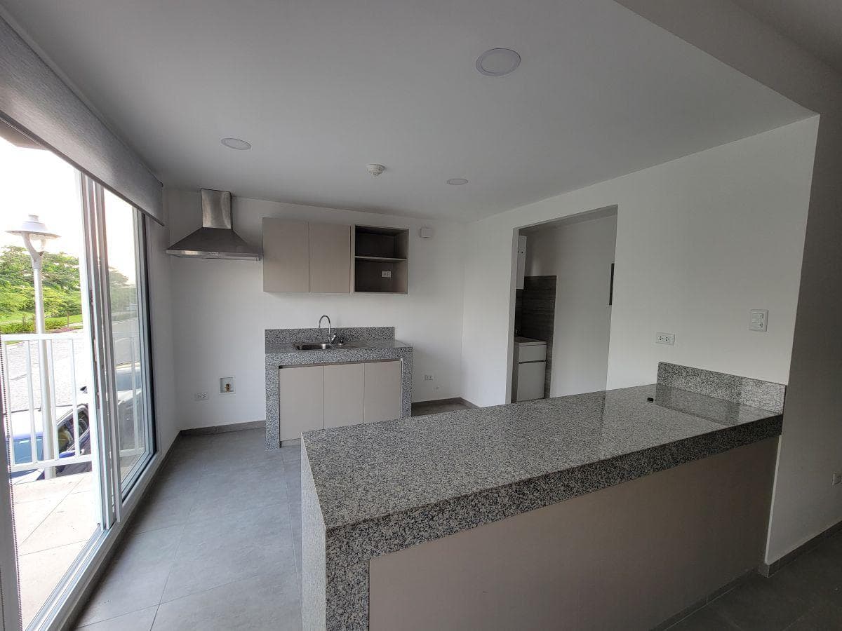 Venta Departamento Vista Al Rio, Primer Piso, 90 m² 3 Dorm. Urb. Ribera del Buijo Samborondón, Guayas — imagen 8