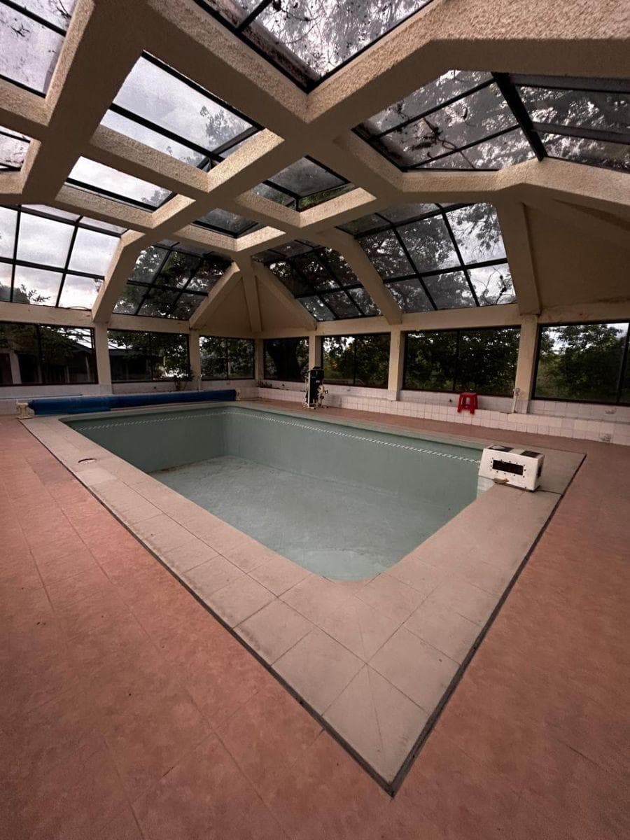 Terreno de 5882 m² en Venta en Cumbayá Frente a Muebles Colineal — imagen 10