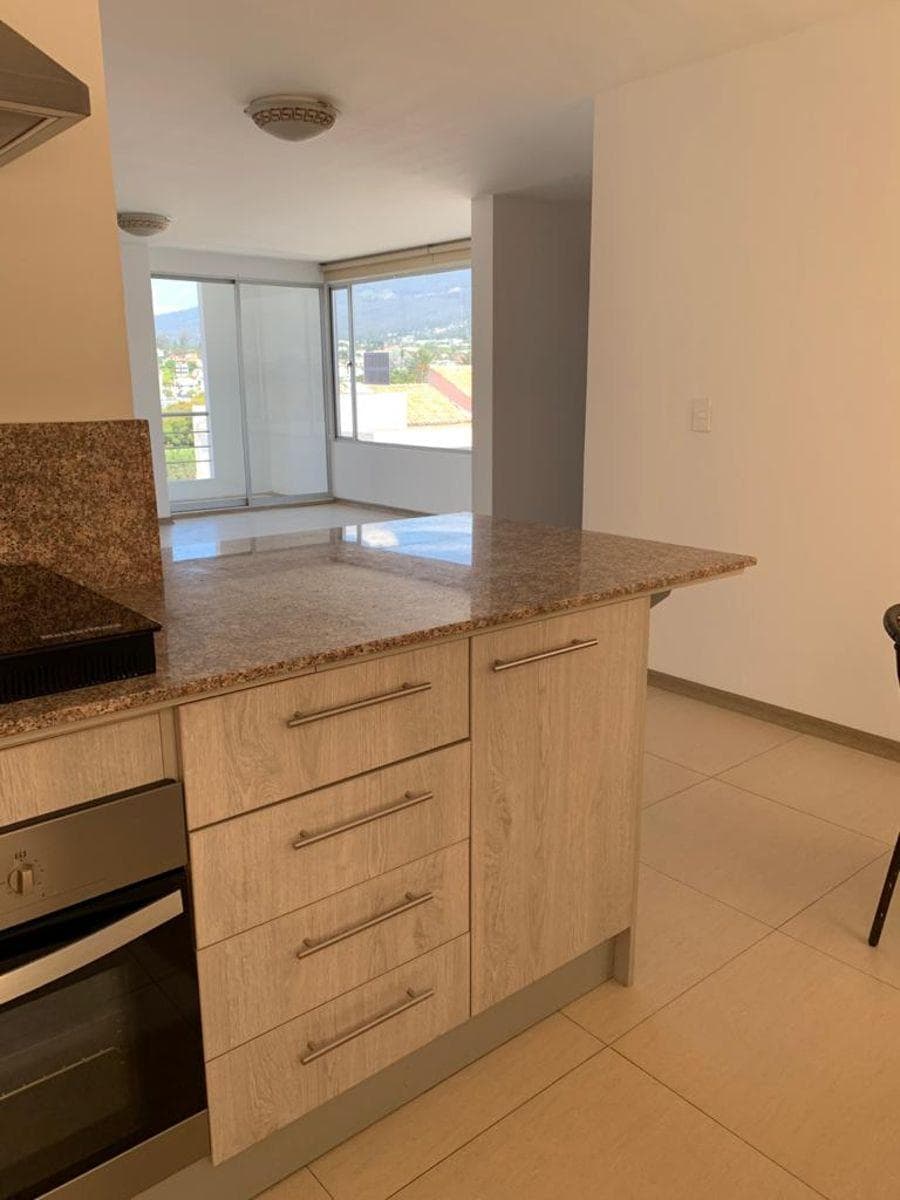 Departamento de 77 m² con 1 Dormitorio en Venta en Cumbayá — imagen 1
