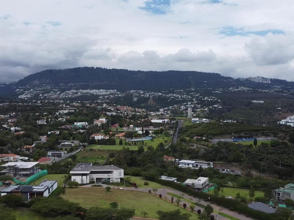 Terreno de Venta Ubicado Dentro de La Urbanización Exclusiva, La Quinta — imagen 1