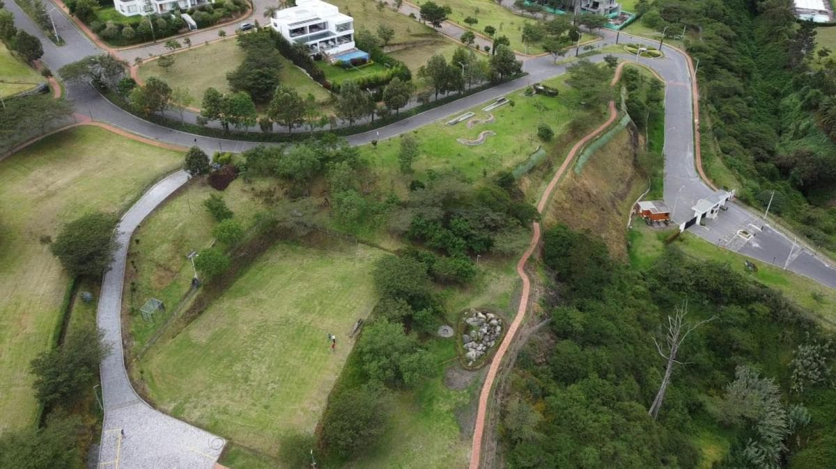 Terreno de Venta Ubicado Dentro de La Urbanización Exclusiva, La Quinta — imagen 2
