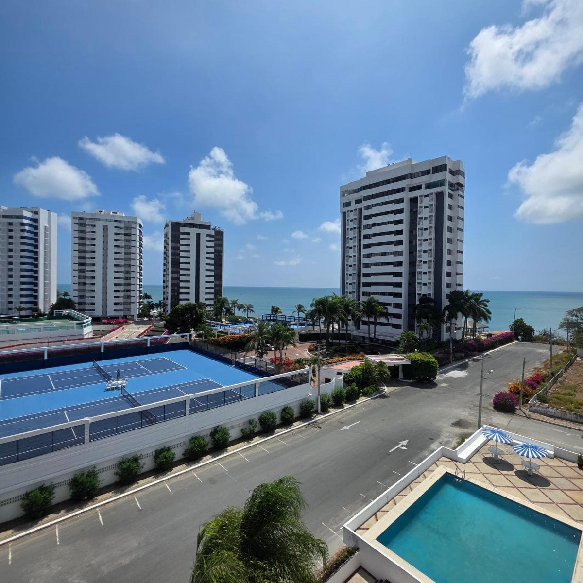 Espectacular, Moderno y Amplio Departamento en Venta, Salinas, Piscina, Precios Vista Al Mar — imagen 1