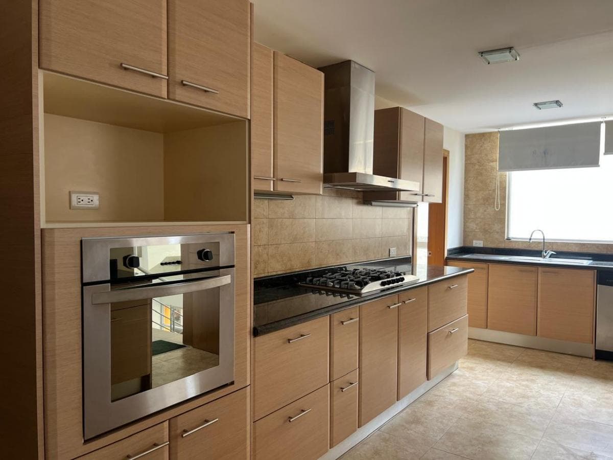 Departamento con Terraza en Venta – Vista Grande Cumbayá | Real Estate — imagen 10