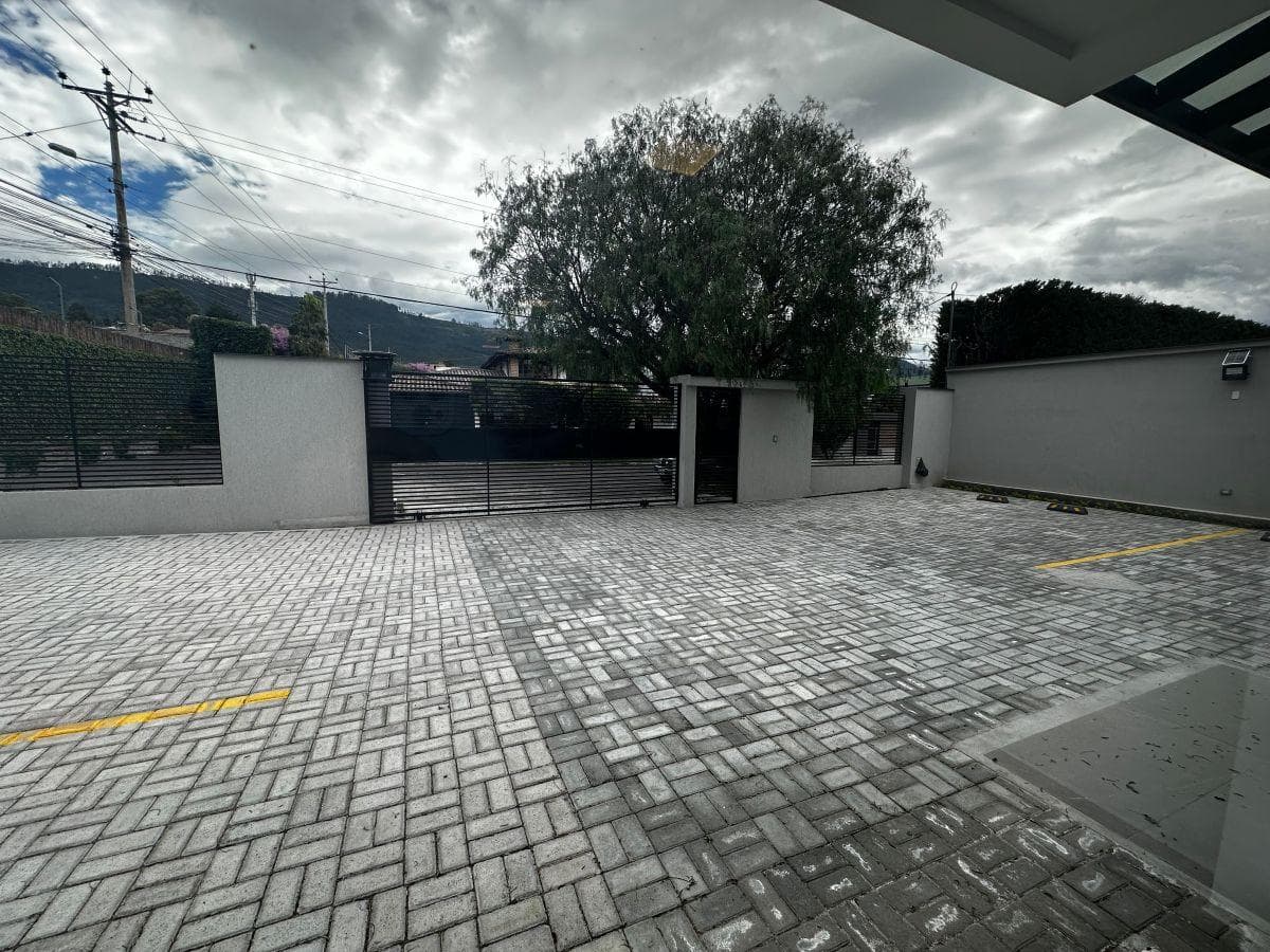 Se Vende Departamento a Estrenar Dentre de Urbanizacion Cumbaya — imagen 2