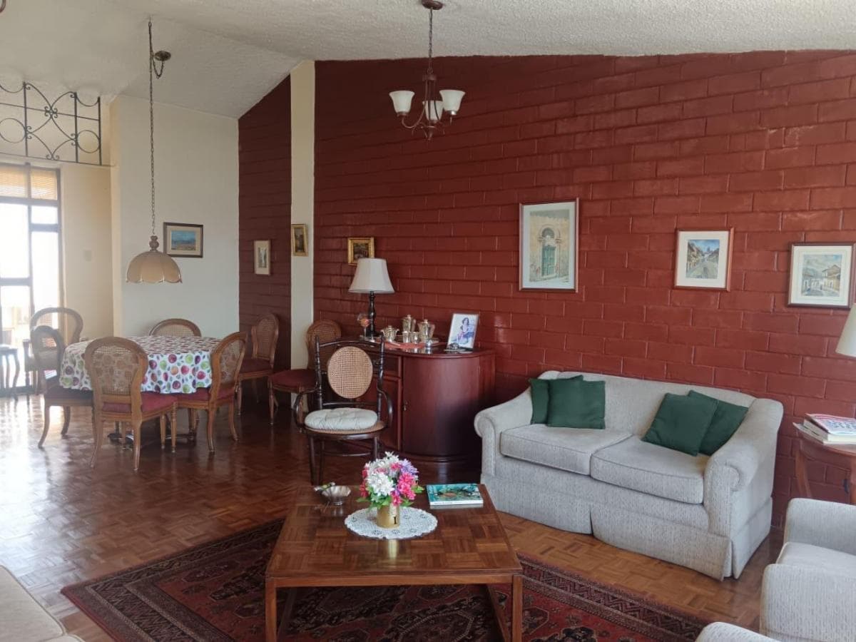 Oportunidad! Las Casas, Vendo Hermoso Dpto. Duplex Tipo Casa, Acogedor $87000, Bajo de Precio. Provincia de Pichincha — imagen 6