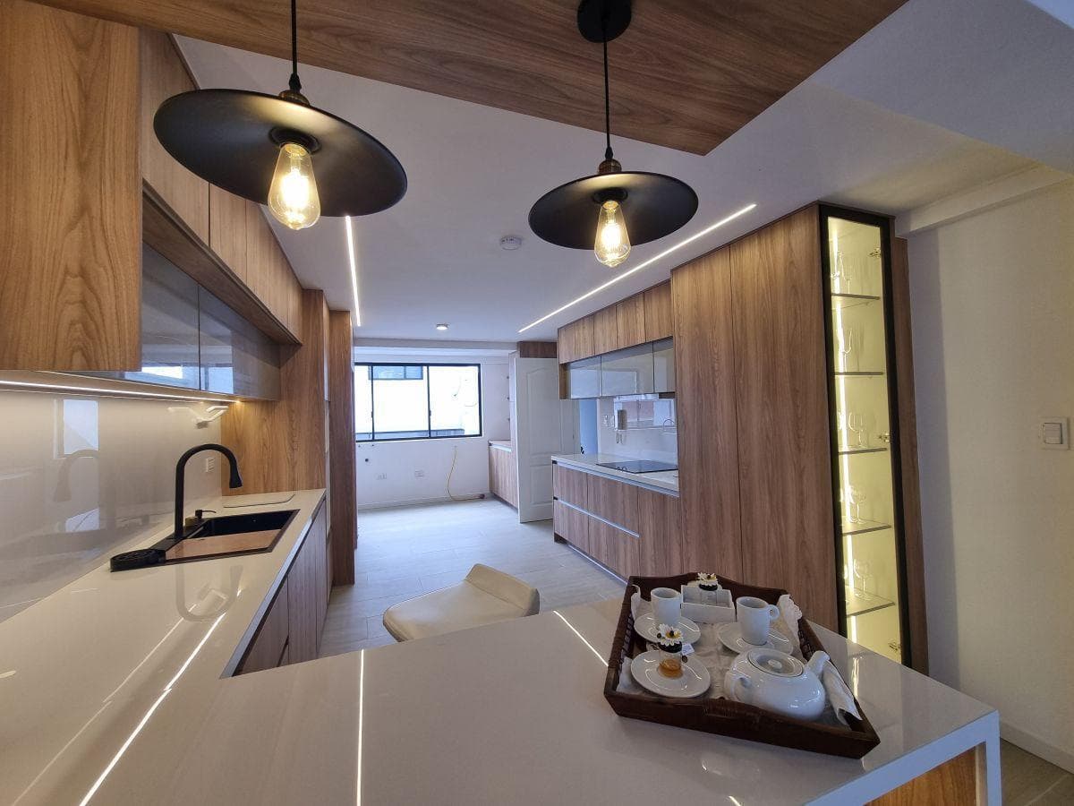 Oportunidad Penthouse en Venta Remodelado – Sector El Batán, Quito — imagen 9