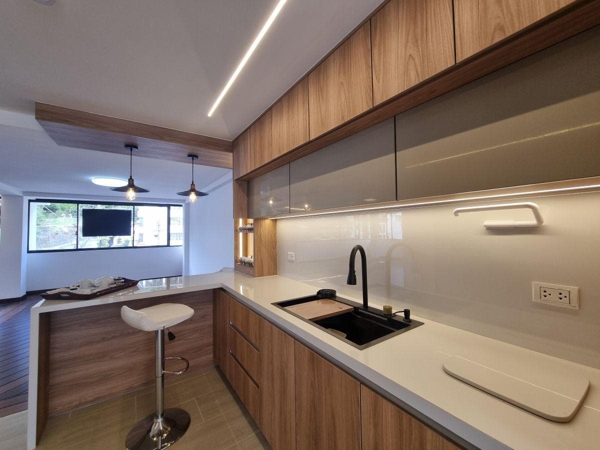 Oportunidad Penthouse en Venta Remodelado – Sector El Batán, Quito — imagen 3