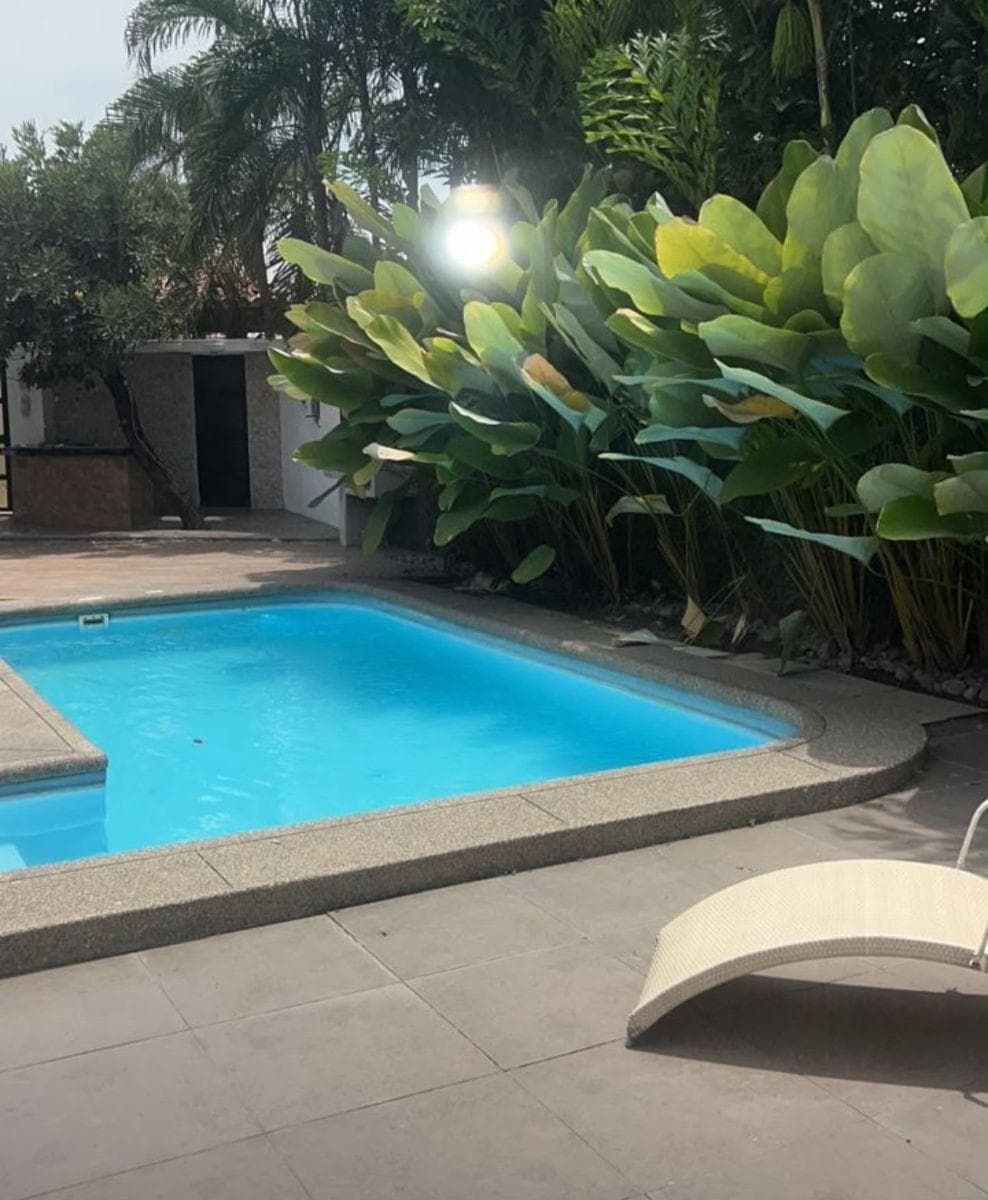 Casa de Venta en Samborondon El Cortijo, Guayas — imagen 5
