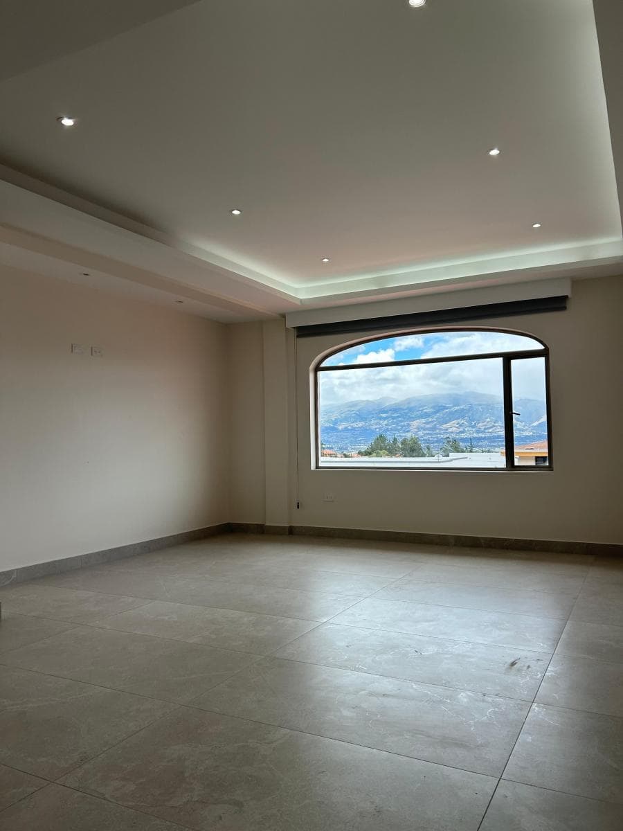 Departamento por Estrenar Dentro de La Urbanización San Isidro — imagen 10