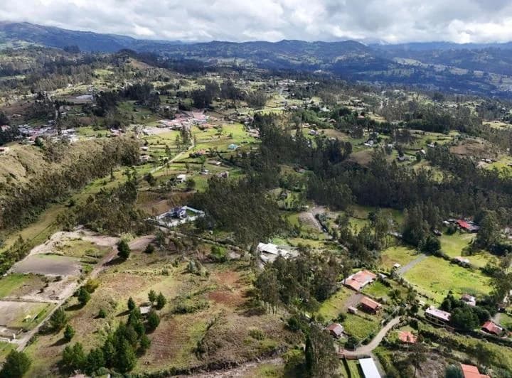 Terreno en venta en Deleg, Cañar