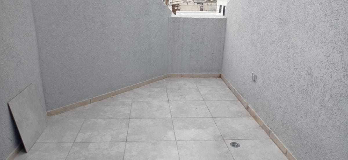 Se Vende Hermoso Departamento Dentro de La Urbanizacion El Condado — imagen 9