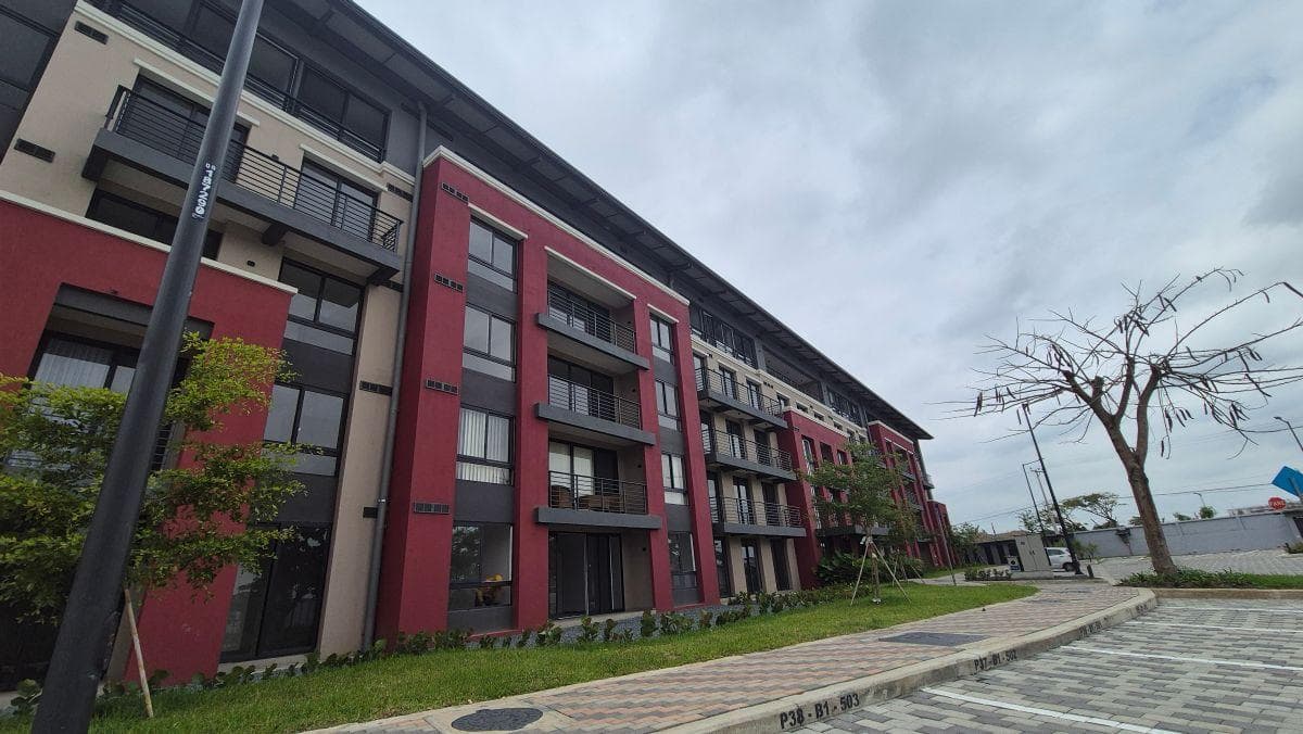 Departamento de con 2 Habitaciones en Venta en Samborondón, Guayas — imagen 1