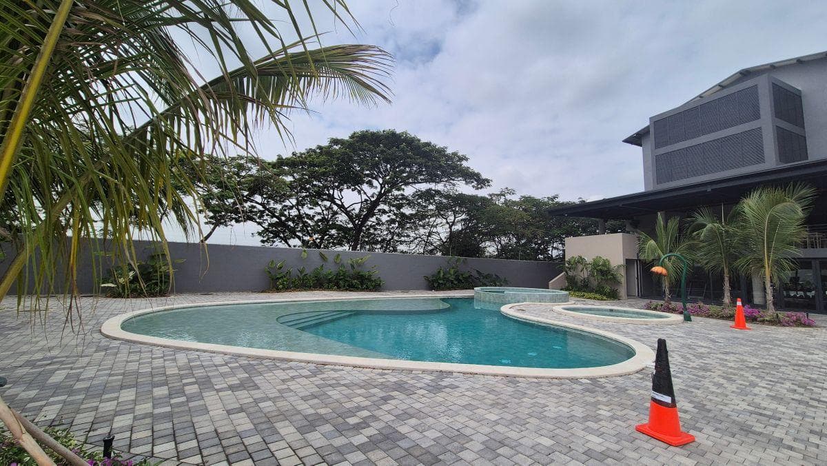 Departamento de con 2 Habitaciones en Venta en Samborondón, Guayas — imagen 9