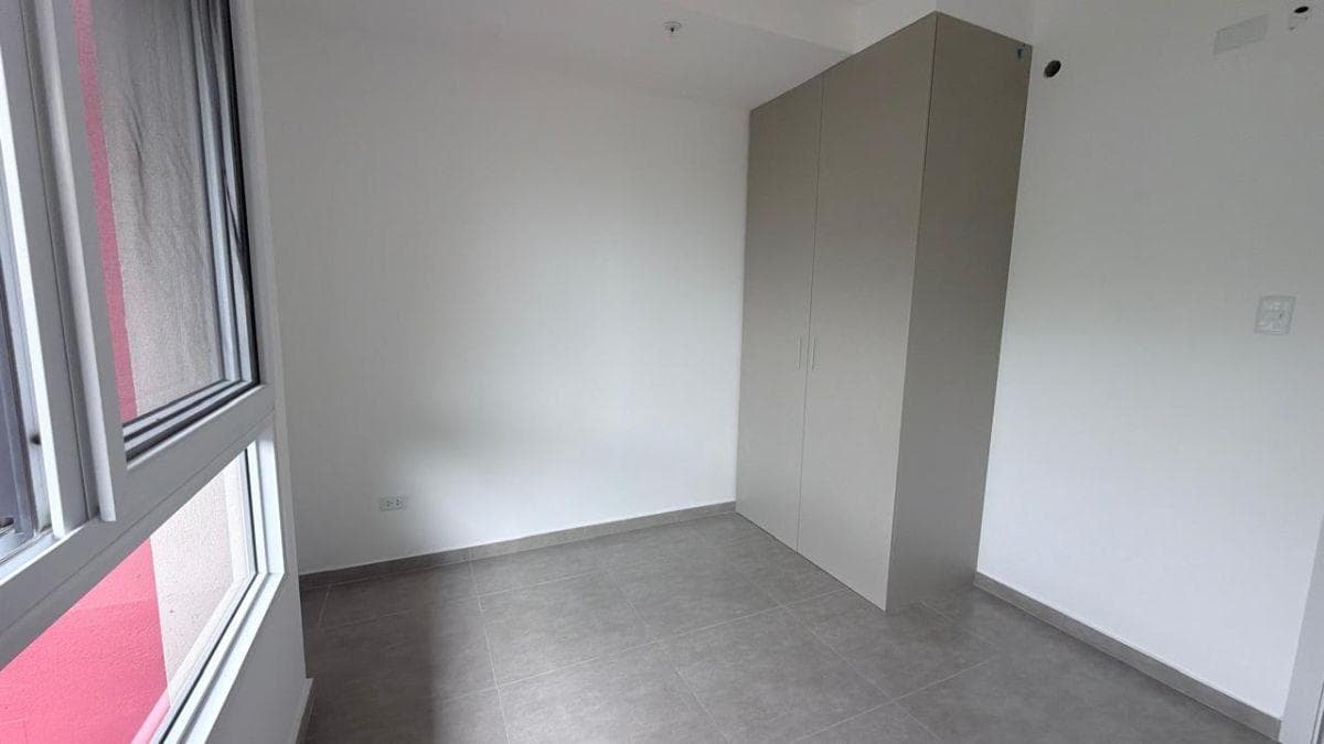 Departamento de con 2 Habitaciones en Venta en Samborondón, Guayas — imagen 6