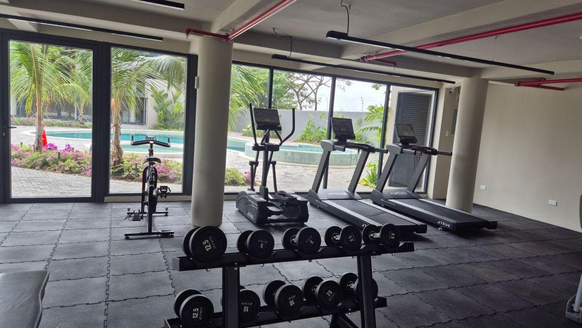Departamento de con 2 Habitaciones en Venta en Samborondón, Guayas — imagen 2