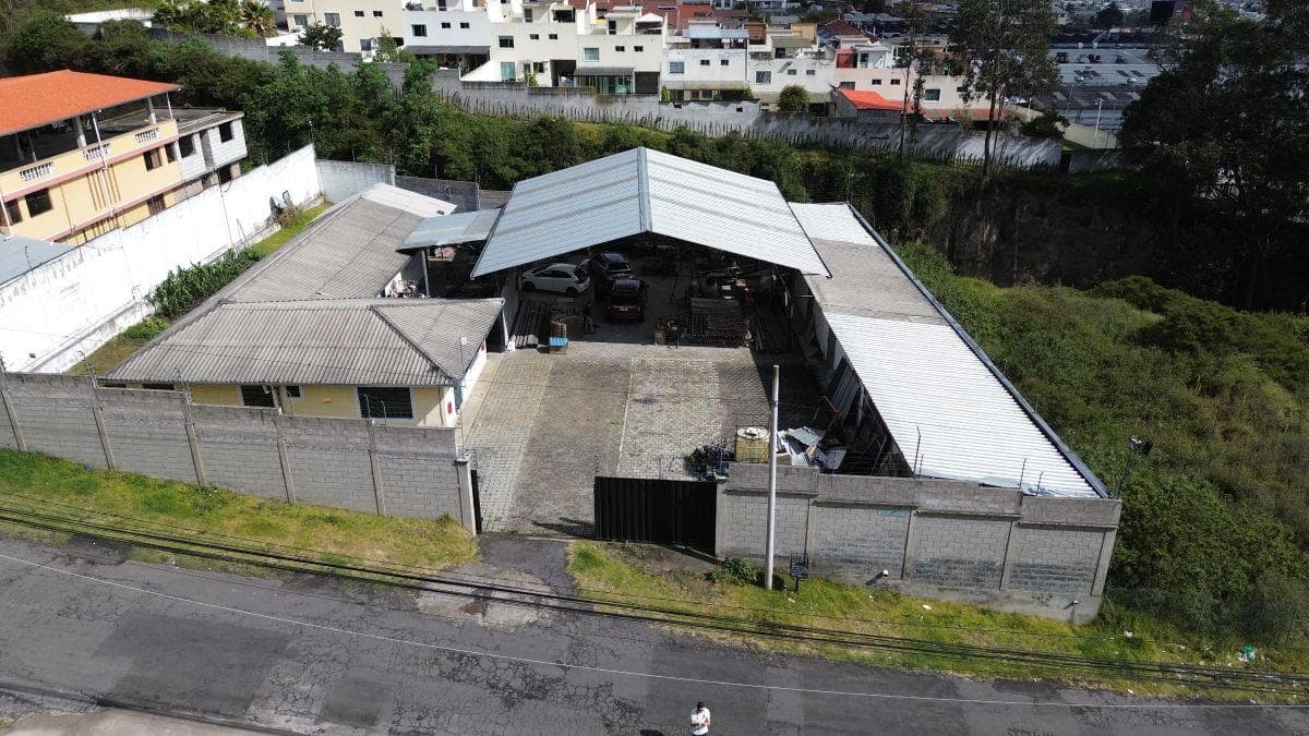Terreno de 1328 m² en Venta en Sector Carretas — imagen 1