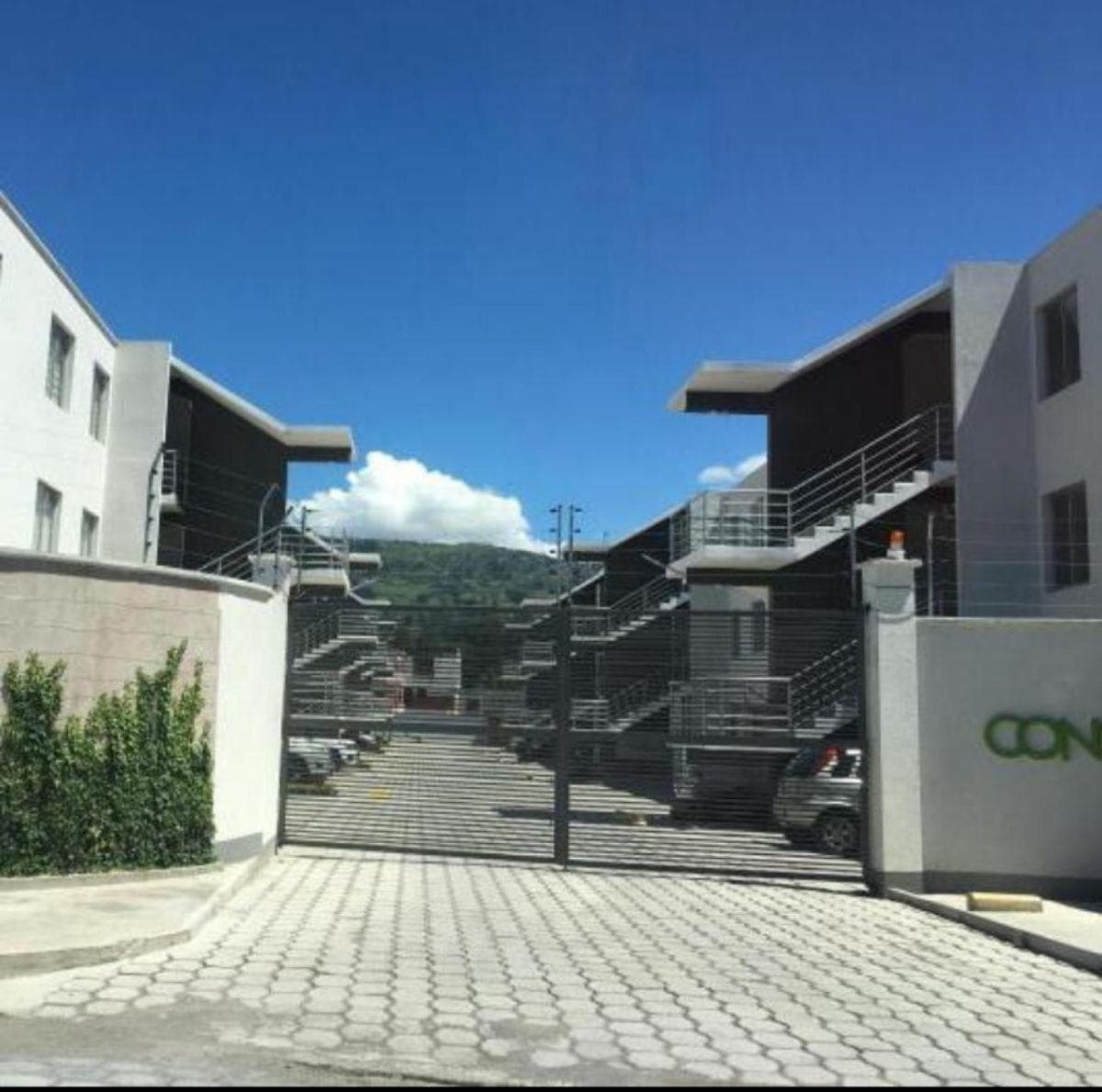 ¡Vive en Una de Las Mejores Zonas del Valle de Los Chillos! — imagen 1