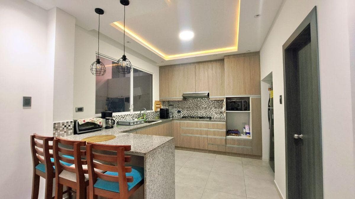 Casa de Venta en Urbanizacion Zona Norte de Manta, Manabí — imagen 6