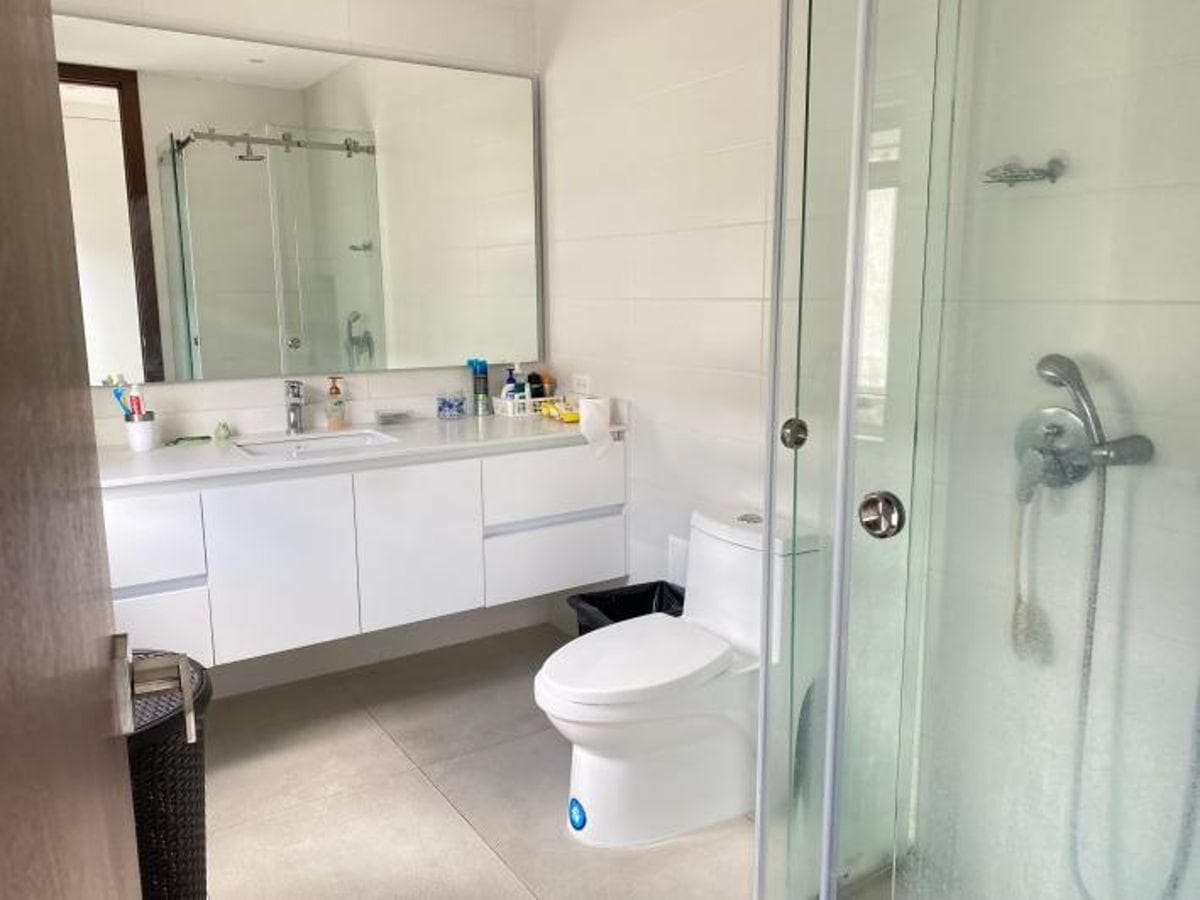 Oportunidad; 165 m², $219.000! 3 Dorm, Excelentes Acabados. Edificio de Primera. Site Center. Provincia de Pichincha — imagen 4