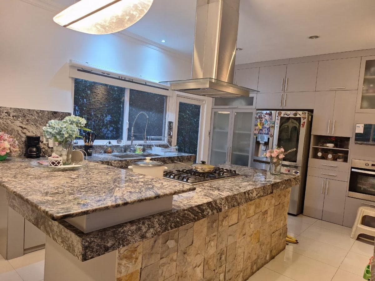 Hermosa Residencia con Amplio Patio en Isla Mocoli, Guayas — imagen 7