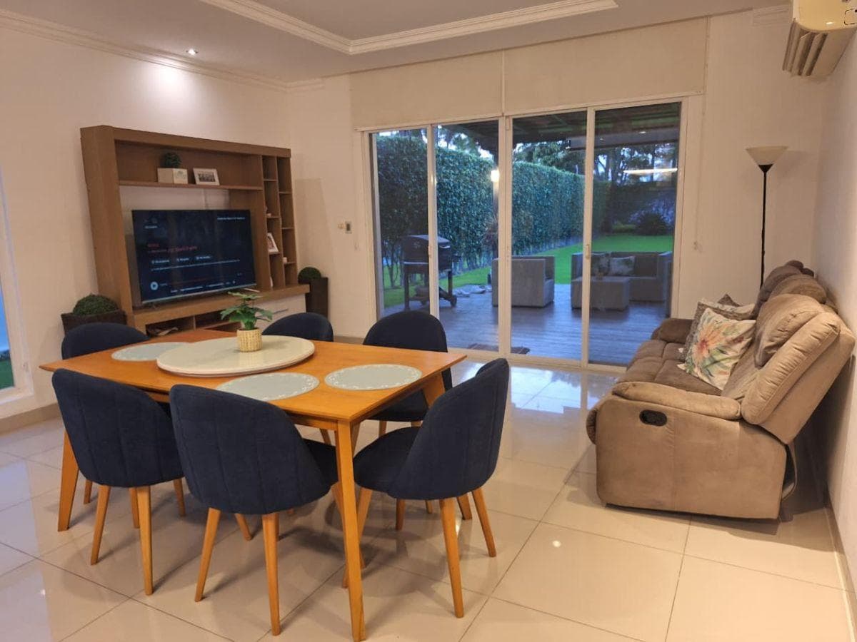 Hermosa Residencia con Amplio Patio en Isla Mocoli, Guayas — imagen 6