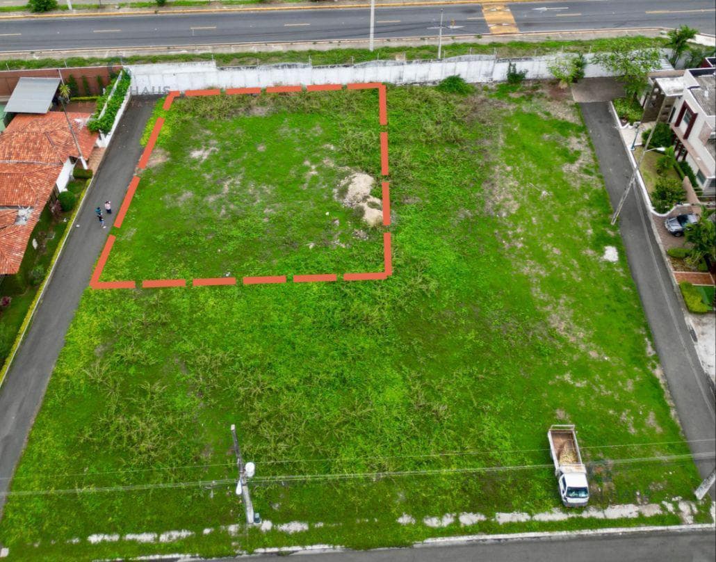 Venta de Terreno en Conjunto Residencial Los Ficus m. A. Guayas — imagen 7