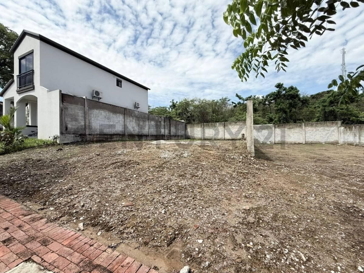 Terreno Medianero 224 m² en Venta Urbanización Costa Sol - Vía a La Costa, Guayas — imagen 7