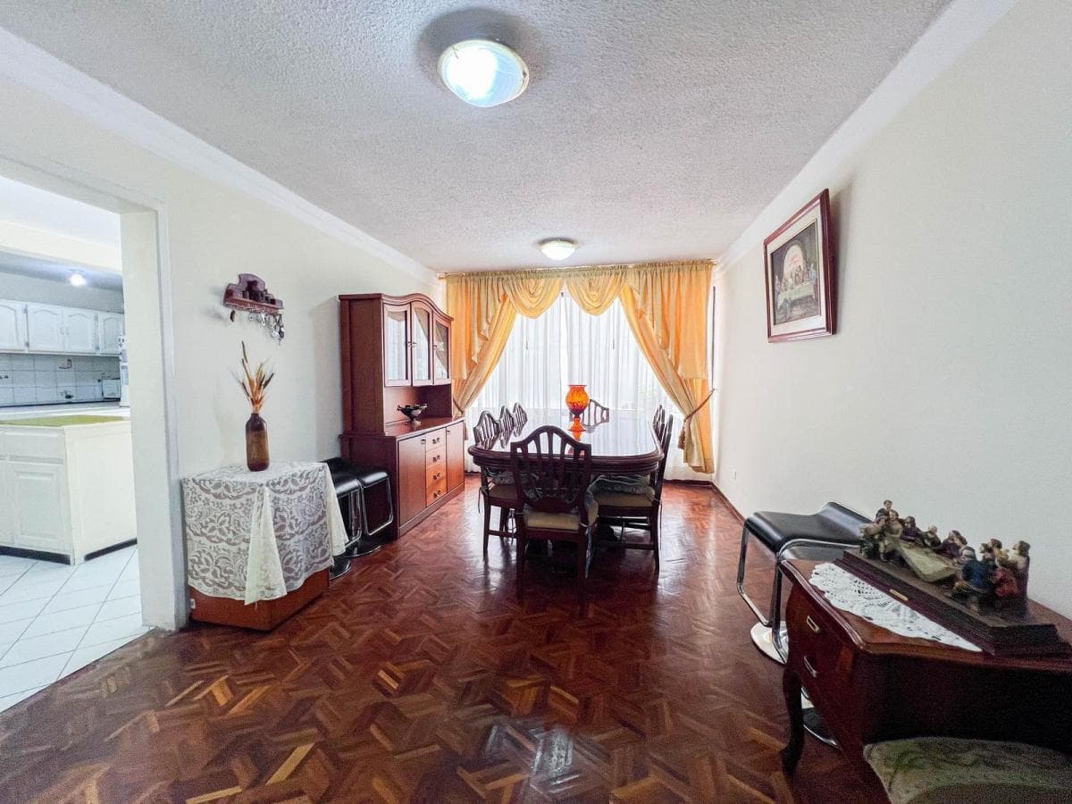 Casa en Venta El Bosque Quito Tennis 300 m² Independiente Comercial o Residencia — imagen 9