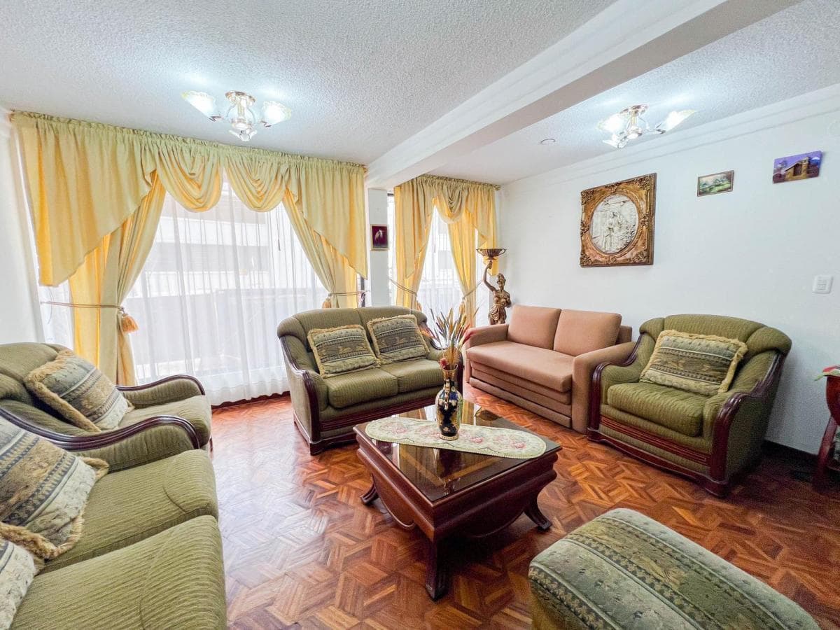 Casa en Venta El Bosque Quito Tennis 300 m² Independiente Comercial o Residencia — imagen 4