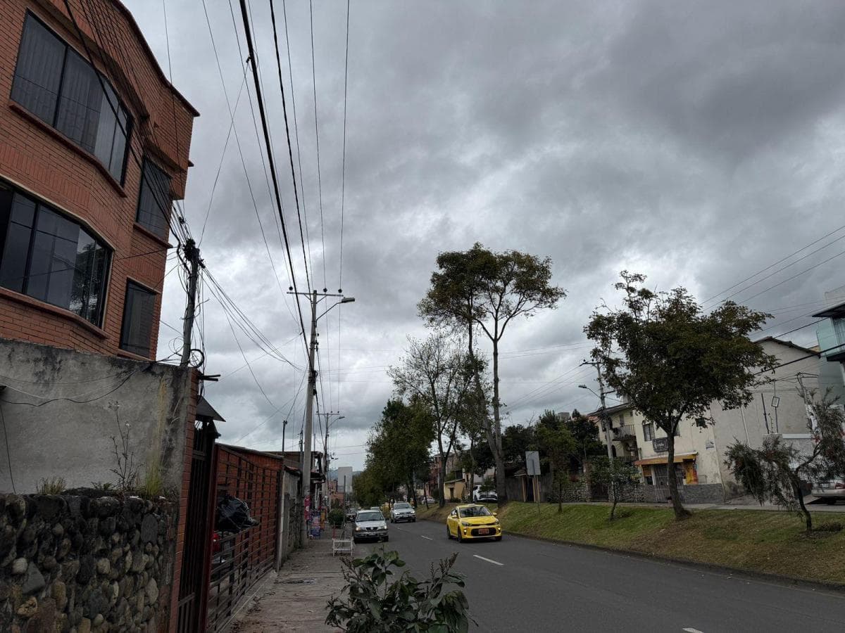 Reservado - Terreno Ideal Para Inversion Excelente Ubicacion V. Bronce (T311), Azuay — imagen 6