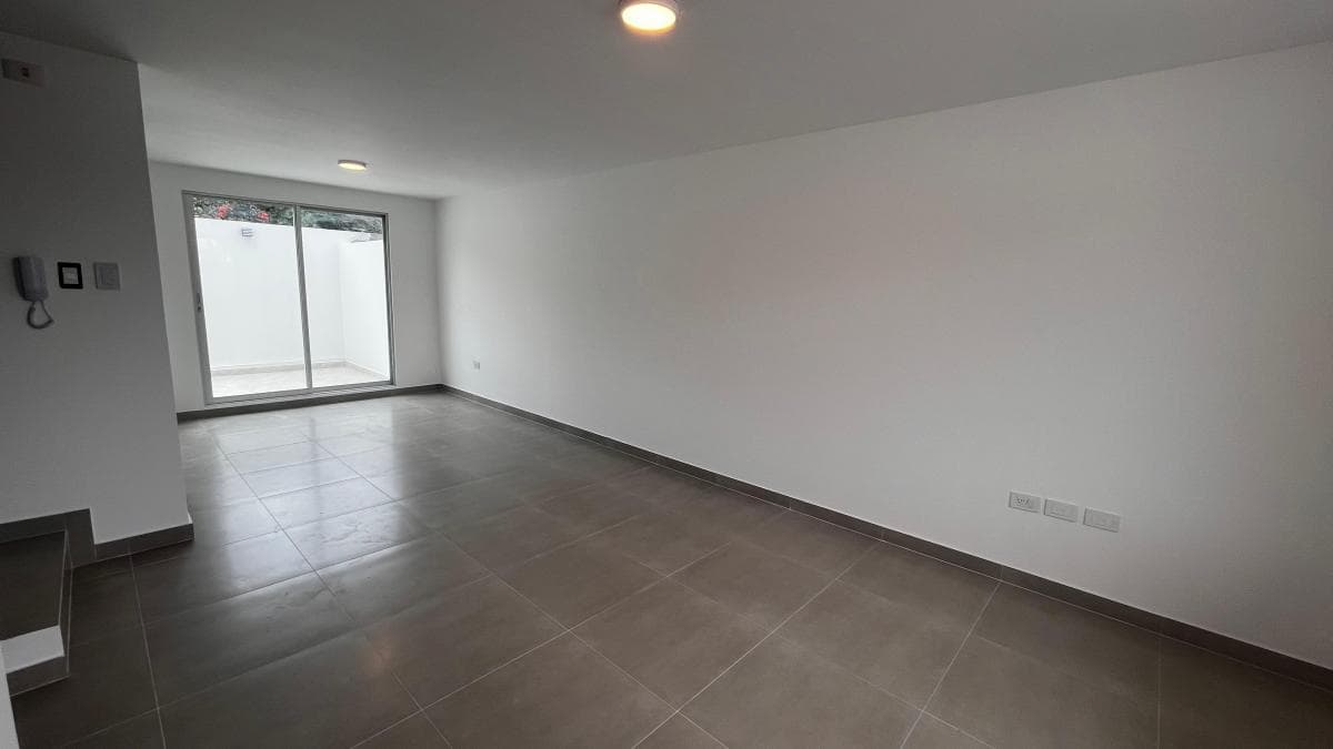 Casa de 173 m² con 3 Dorm. en Venta en Mitad del Mundo Sector La Pampa — imagen 9