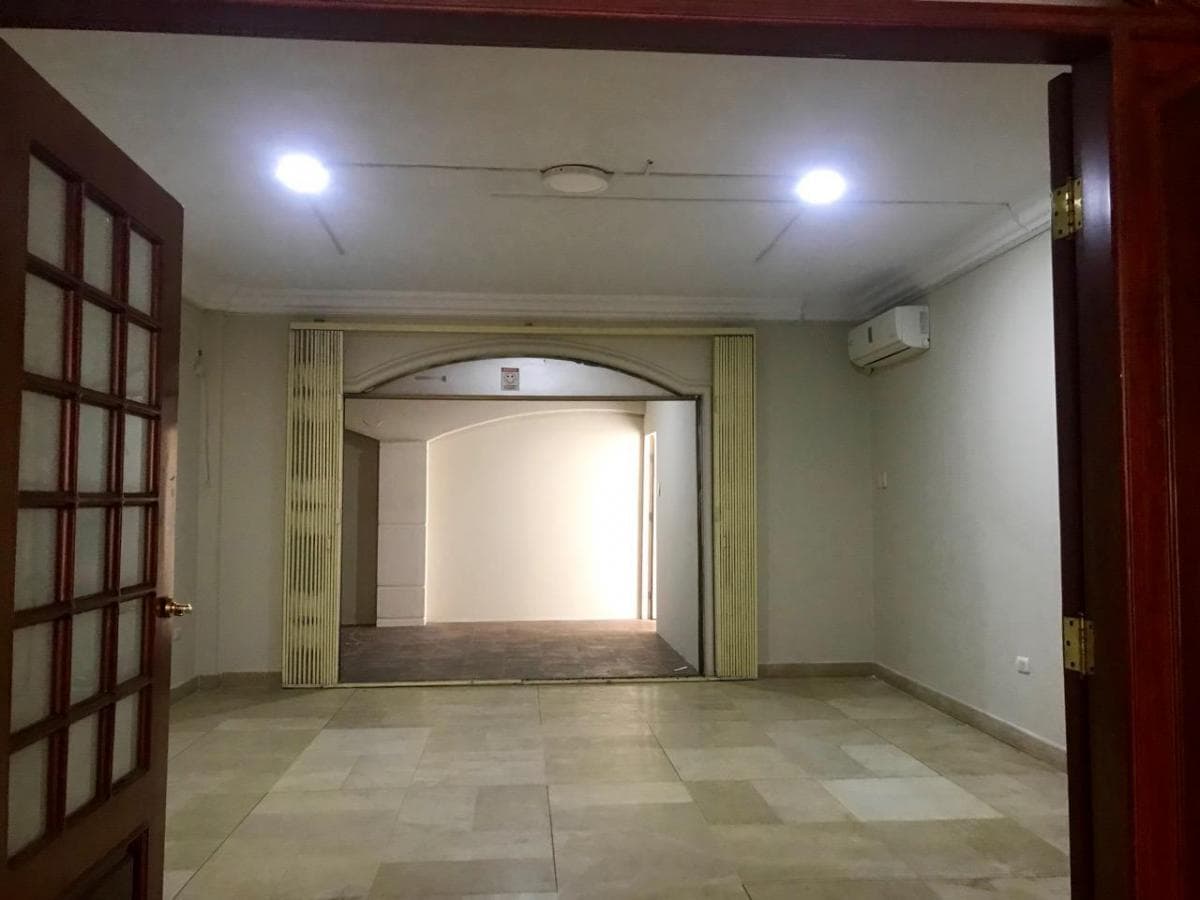 Norte. Urdesa Central Alquilo Amplia Casa Residencial con Piscina Impecable, Guayas — imagen 8