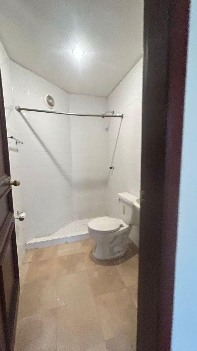 Samborondón, Hermosa Casa en Renta de 4 Dorm. en Urbanización de Alta Plusvalía, Guayas — imagen 5