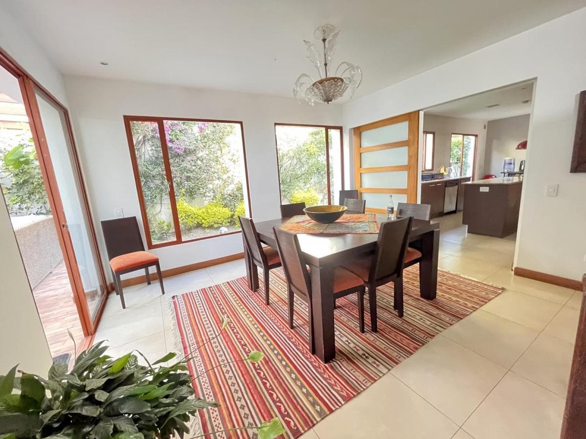 Venta Casa San Juan Cumbaya — imagen 2