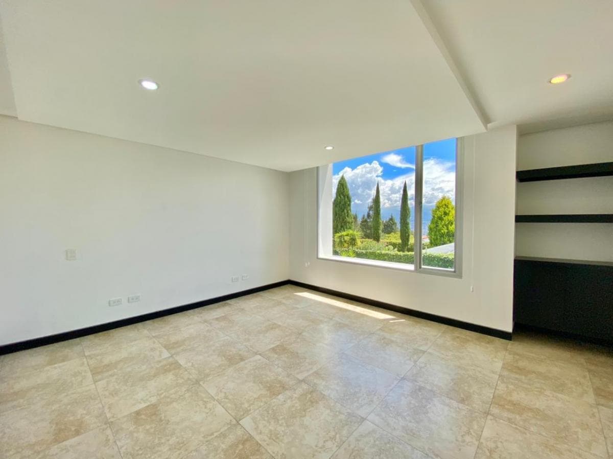 Casa de Lujo en Venta Sector Rancho San Francisco — imagen 6