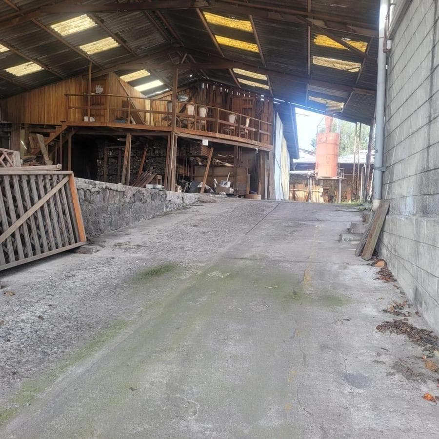 Vendo Galpon Industrial Norte de Quito 2,500 m² Terreno Alto Impacto Cristiania — imagen 2